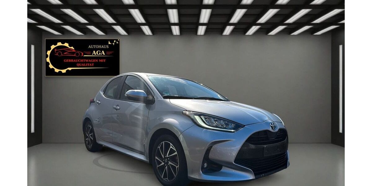 Toyota Yaris 28.500 km 17.880 &euro; Hanau 63452