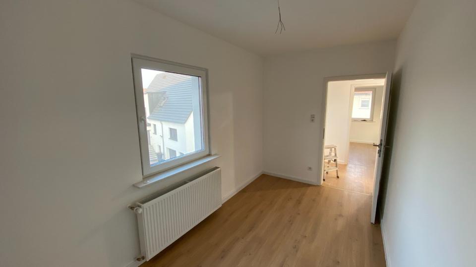 Einfamilienhaus Bessenbach - 5.5 Zimmer, 127 m&sup2;, 1.460&euro; | Angebot:25626134