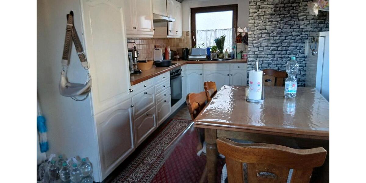 Dachgeschoßwohnung Frammersbach - 3 Zimmer, 85 m&sup2;, 1.100&euro; | Angebot:26326653