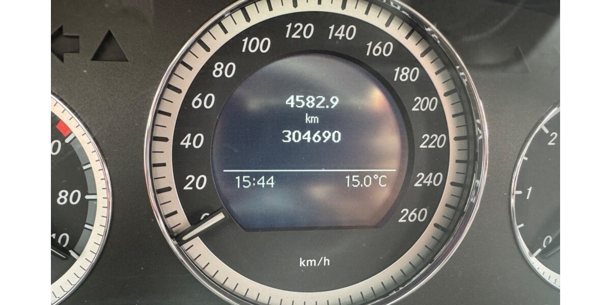 Mercedes-Benz C 200 304.690 km 6.500 &euro; Dietzenbach 63128