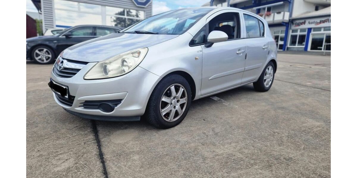 Opel Corsa 182.000 km 2.600 &euro; Aschaffenburg 63743