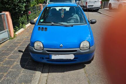 Renault Twingo 126.000 km 980 &euro; Mühlheim am Mein 63165