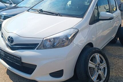 Toyota Yaris 161.000 km 4.900 &euro; Maintal 63477