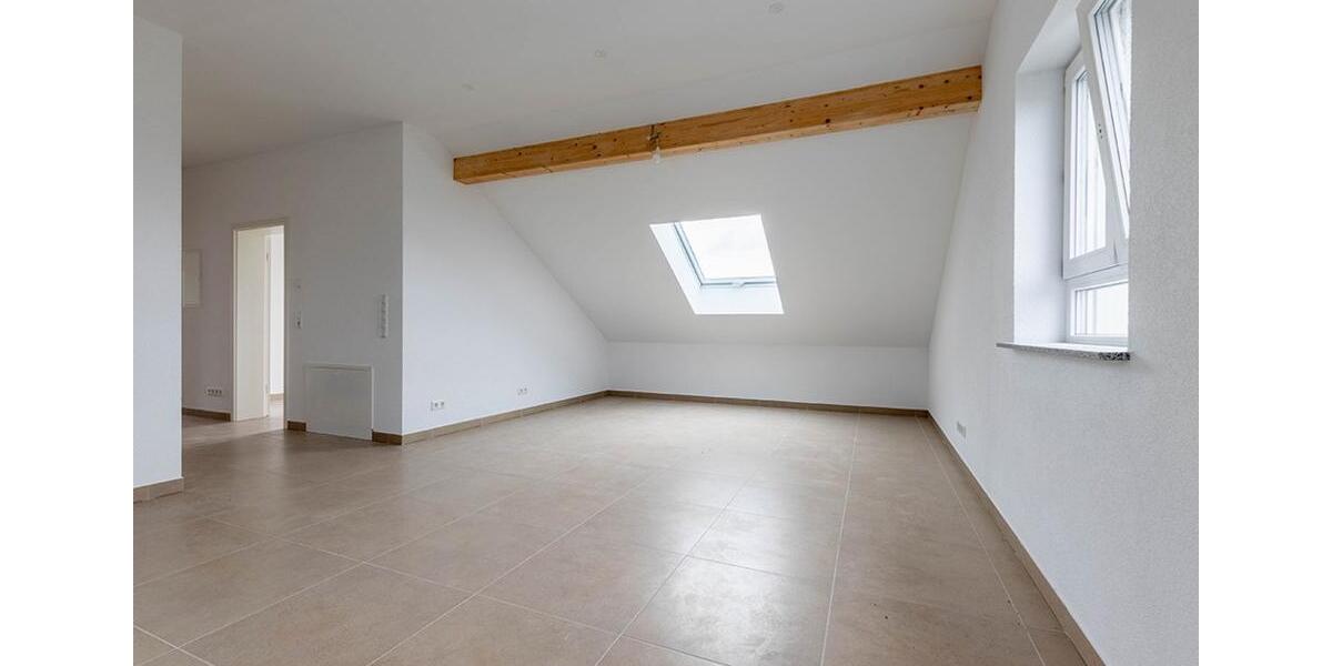 Dachgeschoßwohnung Groß-Umstadt Umstadt - 4 Zimmer, 87 m&sup2;, 1.140&euro; | Angebot:26677535