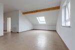 Dachgeschoßwohnung Groß-Umstadt Umstadt - 4 Zimmer, 87 m&sup2;, 1.140&euro; | Angebot:26677535