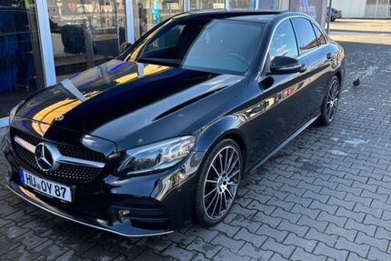 Mercedes-Benz C 300 148.500 km 26.200 &euro; Hanau 63450