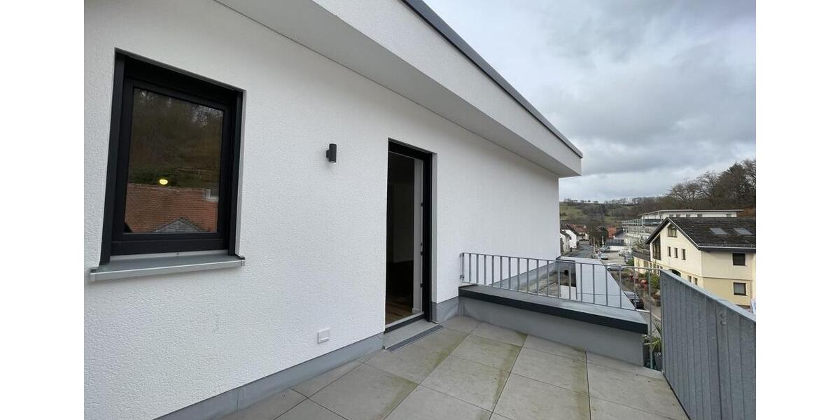 Etagenwohnung Leidersbach - 2 Zimmer, 78 m&sup2;, 950&euro; | Angebot:25327077