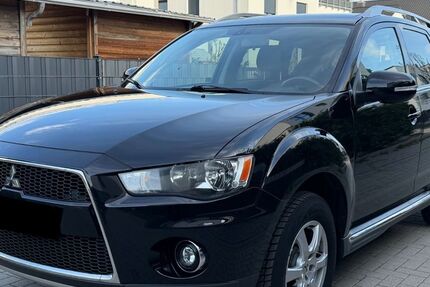 Mitsubishi Outlander 170.000 km 5.700 &euro; Hainburg 63512