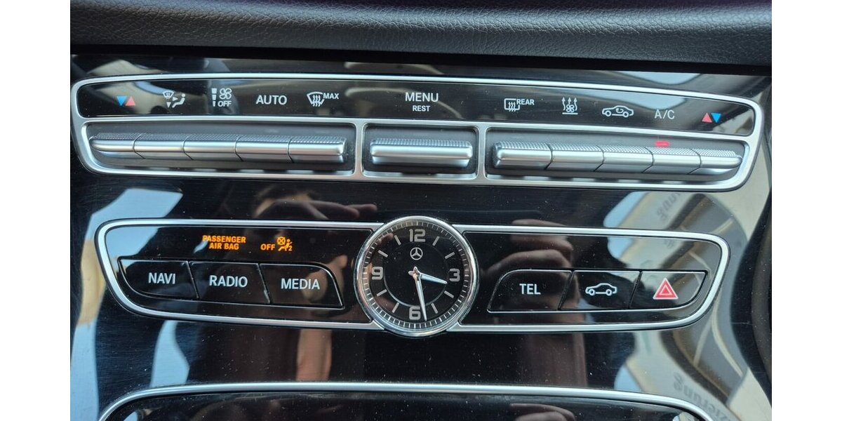 Mercedes-Benz E 400 d T 4M Standheizung, Rückfahrkamera, AHK, Co 200.000 km 19.490 &euro; Rodgau 63110