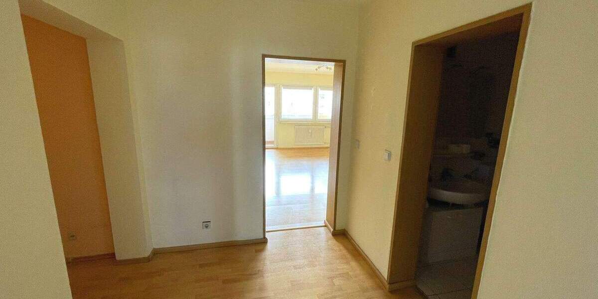 Etagenwohnung Dietzenbach - 3 Zimmer, 68 m&sup2;, 189.000&euro; | Angebot:25725834