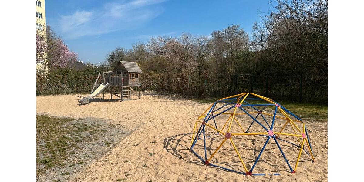 Etagenwohnung Maintal - 2 Zimmer, 70 m&sup2;, 900&euro; | Angebot:25902122