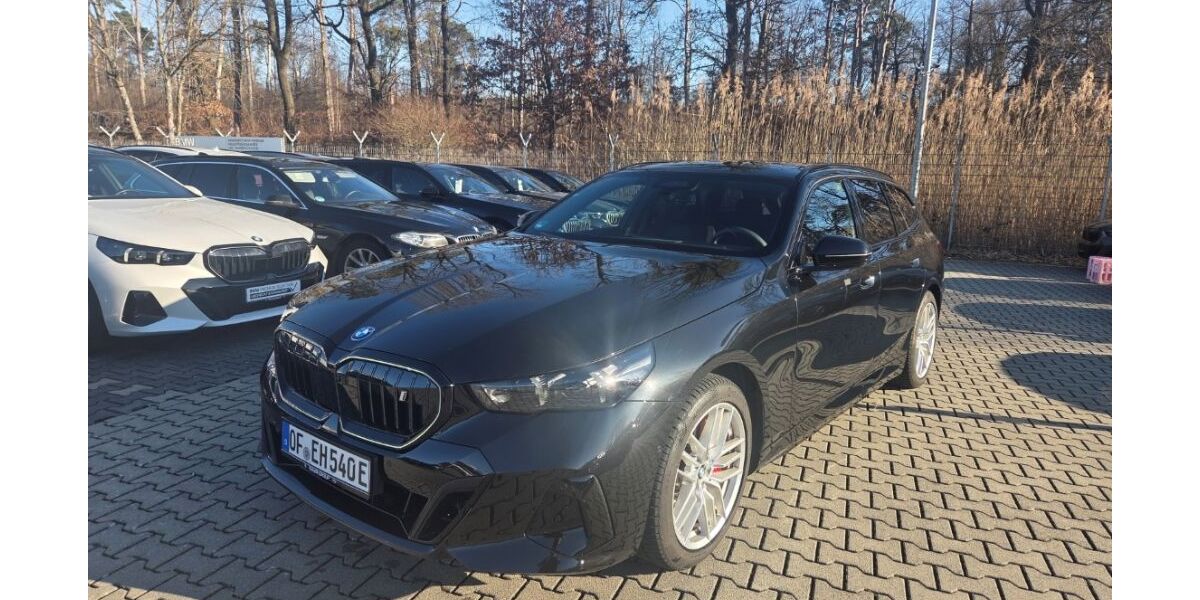 BMW i5 9.830 km 84.999 &euro; Hainburg 63512