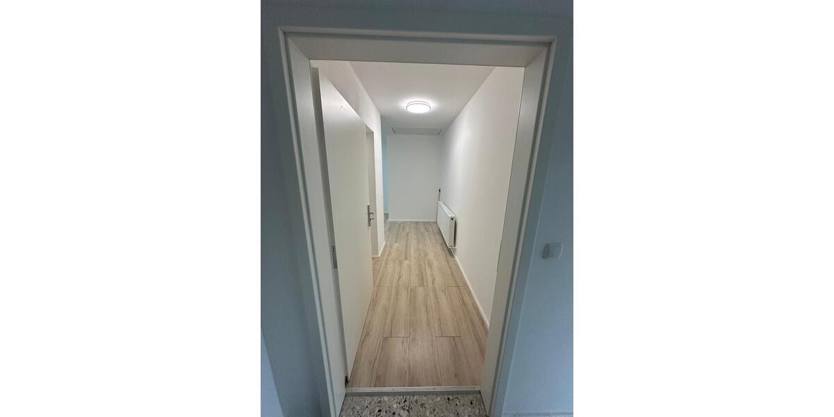 Etagenwohnung Freudenberg - 3 Zimmer, 95 m&sup2;, 1.000&euro; | Angebot:25941990