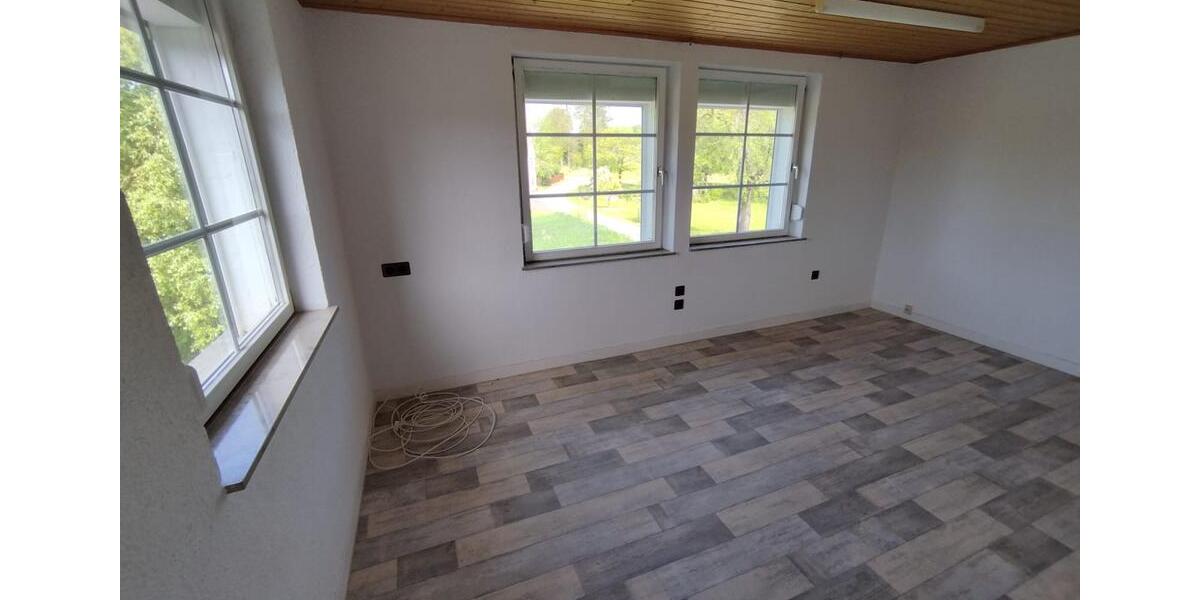 Einfamilienhaus Großostheim - 9 Zimmer, 250 m&sup2;, 585.000&euro; | Angebot:26973812