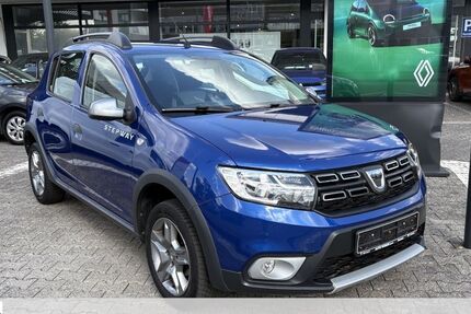 Dacia Sandero 35.000 km 11.970 &euro; Hanau 63452