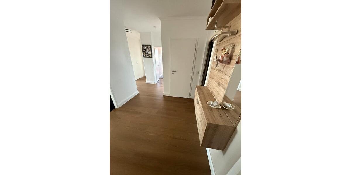 Etagenwohnung Langenselbold - 4 Zimmer, 100 m&sup2;, 295.000&euro; | Angebot:26321325