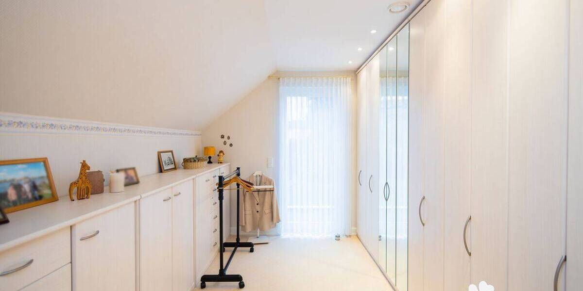 Doppelhaushälfte Haibach - 4 Zimmer, 155 m&sup2;, 720.000&euro; | Angebot:26106375