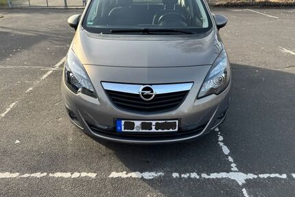 Opel Meriva 124.376 km 4.300 &euro; Karlstein am Main 63791
