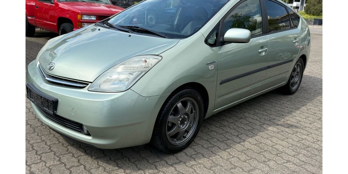 Toyota Prius 191.902 km 4.199 &euro; Hanau 63452