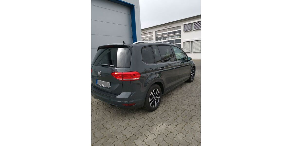 VW Touran 95.000 km 21.000 &euro; Mühlheim am Main 63165