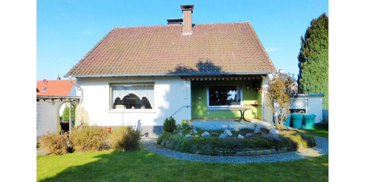 Einfamilienhaus Hasselroth - 7 Zimmer, 140 m&sup2;, 429.000&euro; | Angebot:26690506