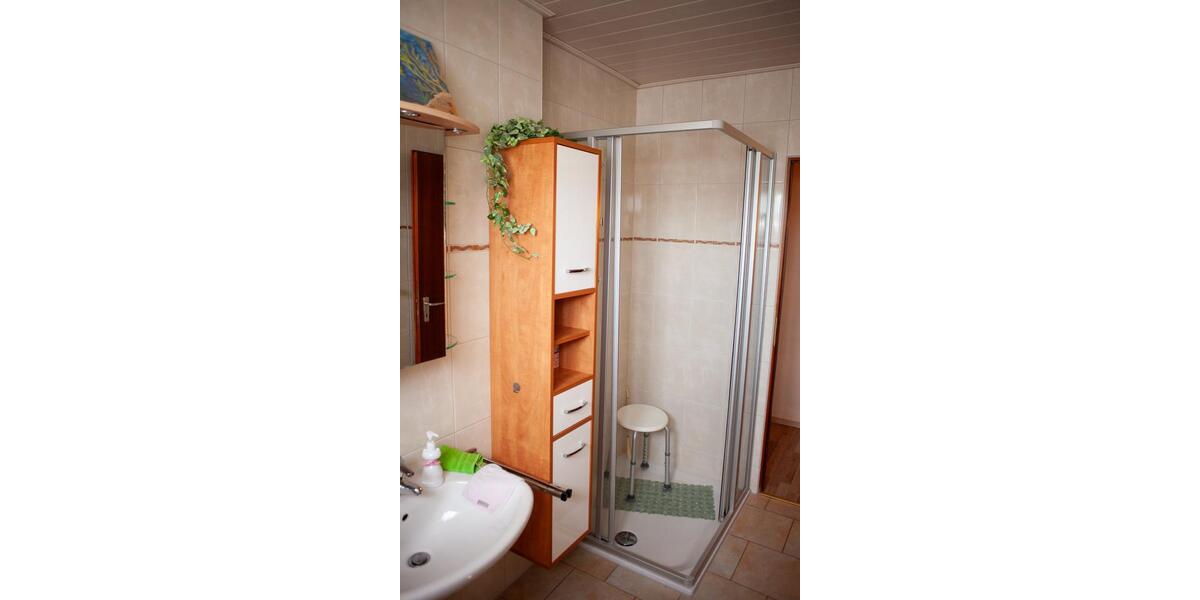 Einfamilienhaus Linsengericht - 7 Zimmer, 153 m&sup2;, 335.000&euro; | Angebot:24941348