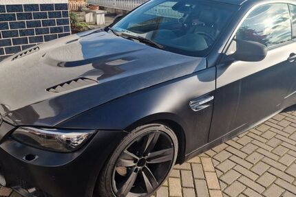 BMW 320 42.000 km 9.999 &euro; Obertshausen 63179
