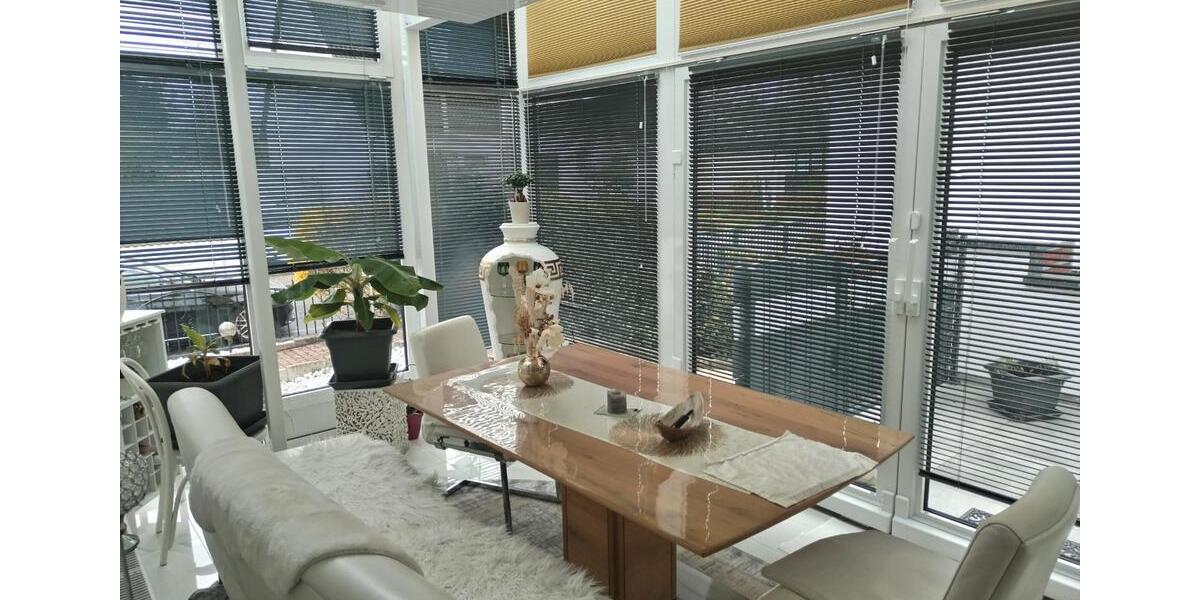 Einfamilienhaus Münster (Hessen) - 7 Zimmer, 260 m&sup2;, 480.000&euro; | Angebot:26312502