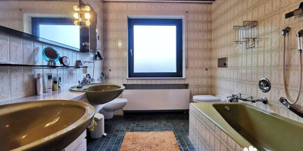 Etagenwohnung Laudenbach - 4 Zimmer, 142 m&sup2;, 349.000&euro; | Angebot:26158312