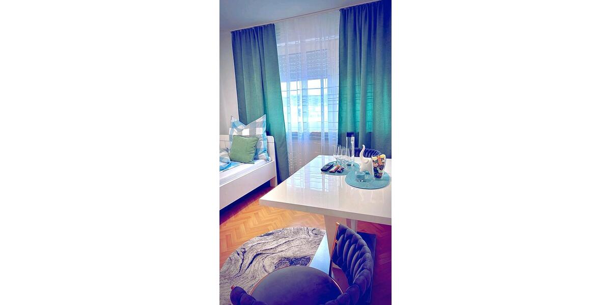 Etagenwohnung Hanau Lamboy - 3 Zimmer, 80 m&sup2;, 700&euro; | Angebot:26409300
